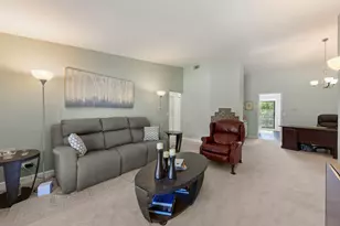 1714 S Washington St, Naperville, IL 60565 - Photo 6