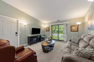 1714 S Washington St, Naperville, IL 60565 - Photo 4