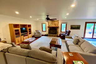1126 S Eagle Chase Dr, Seneca, IL 61360 - Photo 8