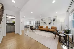 2112 W Superior St, Chicago, IL 60612 - Photo 4