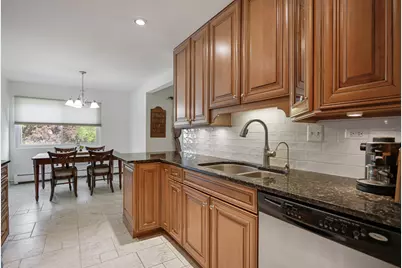 2604 N Windsor Drive #207, Arlington Heights, IL 60004 - Photo 10