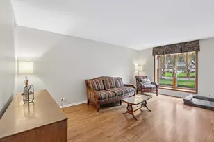 1164 Liberty Ave, Cary, IL 60013 - Photo 8