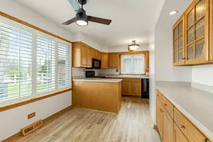 218 Mastodon Dr, Ingleside, IL 60041 - Photo 22