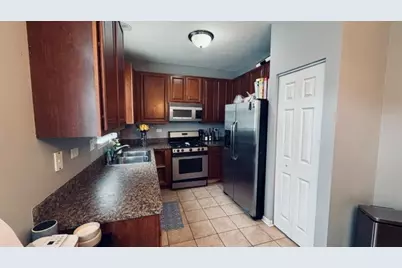 319 Timber Ridge Court, Joliet, IL 60431 - Photo 6