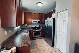 319 Timber Ridge Ct, Joliet, IL 60431 - Photo 6