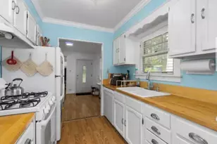 21276 W Arbor Ln, Lake Zurich, IL 60047 - Photo 8