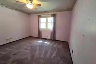 6705 Foxtree Ave, Woodridge, IL 60517 - Photo 18