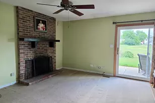6705 Foxtree Ave, Woodridge, IL 60517 - Photo 6