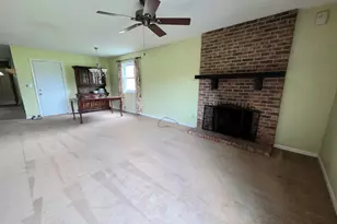 6705 Foxtree Ave, Woodridge, IL 60517 - Photo 8