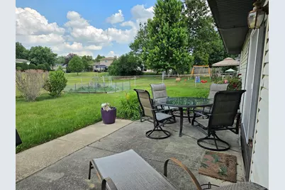 6705 Foxtree Avenue, Woodridge, IL 60517 - Photo 26