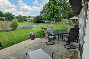 6705 Foxtree Ave, Woodridge, IL 60517 - Photo 26