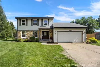 30W254 Bedford Lane, Warrenville, IL 60555 - Photo 2