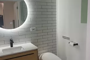 630 N State St, Chicago, IL 60610 - Photo 8