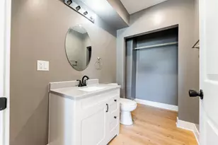 6501 S Claremont Ave, Chicago, IL 60636 - Photo 14