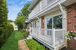 185 College Dr, Bloomingdale, IL 60108 - Photo 1