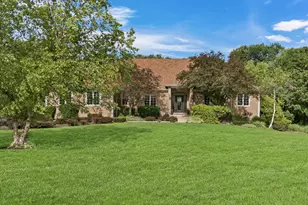 40273 N Goldenrod Ln, Wadsworth, IL 60083 - Photo 2