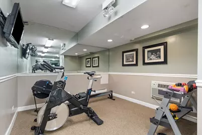 3900 N Pine Grove Avenue #209, Chicago, IL 60613 - Photo 24
