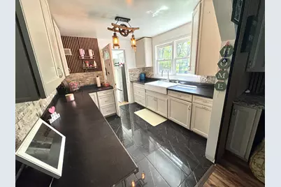 931 Rawson Bridge Road, Cary, IL 60013 - Photo 28