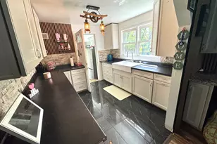 931 Rawson Bridge Rd, Cary, IL 60013 - Photo 28