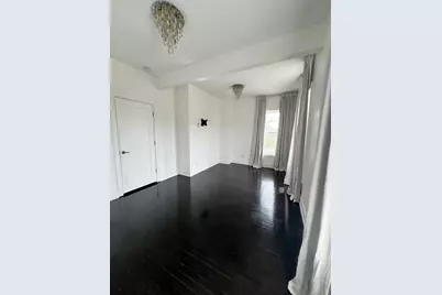 6351 S Evans Avenue, Chicago, IL 60637 - Photo 10