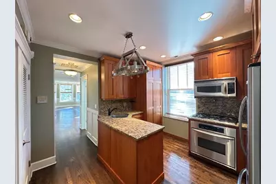 3614 N Bosworth Avenue #2F, Chicago, IL 60613 - Photo 2