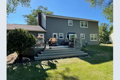 102 N Stauffer Drive, Naperville, IL 60540 - Photo 2