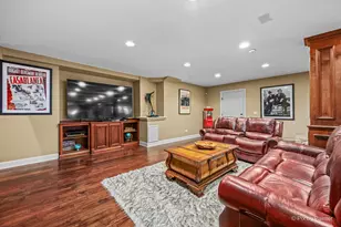 1052 Schonback Ct, Batavia, IL 60510 - Photo 60