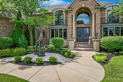 1052 Schonback Court, Batavia, IL 60510 - Photo 4