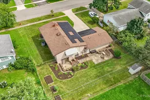 638 Sussex Ln, Crystal Lake, IL 60014 - Photo 34