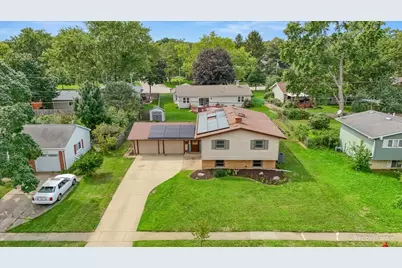 638 Sussex Lane, Crystal Lake, IL 60014 - Photo 38