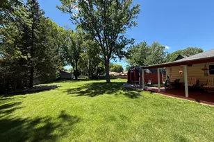 3675 Woodlawn Ave, Gurnee, IL 60031 - Photo 4