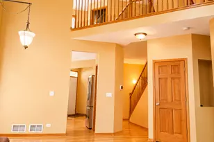 291 Jennifer Ct, Gurnee, IL 60031 - Photo 14