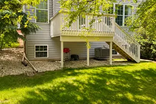 291 Jennifer Ct, Gurnee, IL 60031 - Photo 22