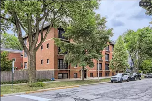104 S Scoville Ave, Oak Park, IL 60302 - Photo 2