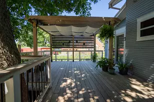 1117 E Olive St, Bloomington, IL 61701 - Photo 6