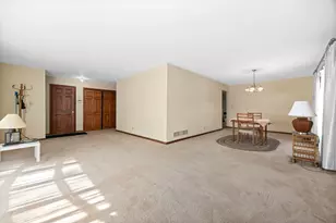1419 Brush Hill Cir, Naperville, IL 60540 - Photo 18