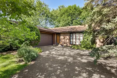 1419 Brush Hill Circle, Naperville, IL 60540 - Photo 2