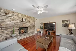 42W979 Main Street Rd, Elburn, IL 60119 - Photo 10