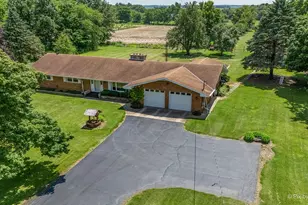 42W979 Main Street Rd, Elburn, IL 60119 - Photo 56