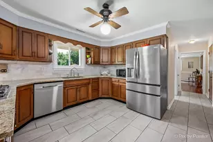 42W979 Main Street Rd, Elburn, IL 60119 - Photo 14