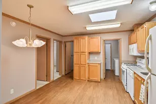 501 Michael Ln, Chenoa, IL 61726 - Photo 18