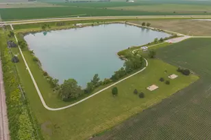 501 Michael Ln, Chenoa, IL 61726 - Photo 8