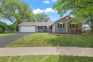 1412 Creighton Ave, Naperville, IL 60565 - Photo 1