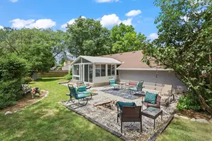1412 Creighton Ave, Naperville, IL 60565 - Photo 24