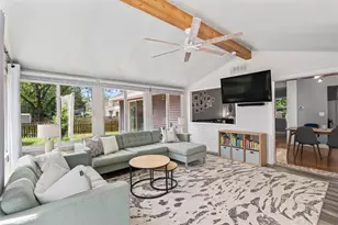 1412 Creighton Ave, Naperville, IL 60565 - Photo 12