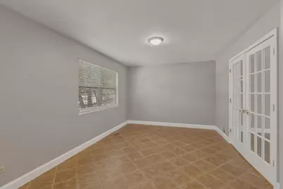 4709 Southhampton Drive, Island Lake, IL 60042 - Photo 10