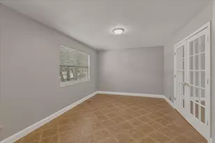 4709 Southhampton Dr, Island Lake, IL 60042 - Photo 10