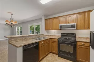 4709 Southhampton Dr, Island Lake, IL 60042 - Photo 2