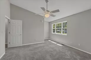 4709 Southhampton Dr, Island Lake, IL 60042 - Photo 14