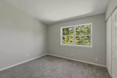 4709 Southhampton Drive, Island Lake, IL 60042 - Photo 12